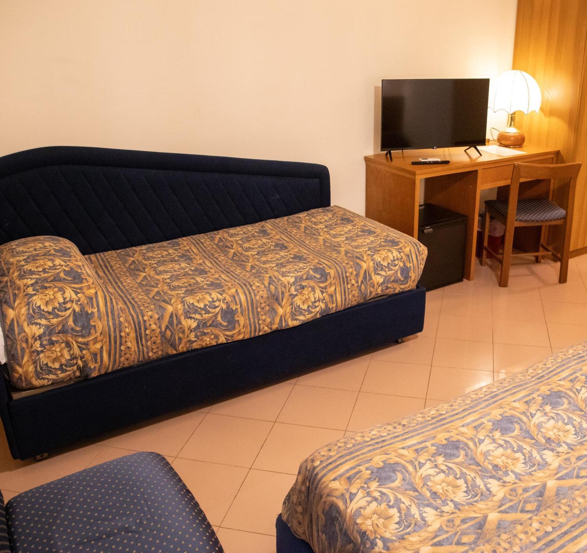 Hotel Park Ge.Al. Città di Castello Kültér fotó